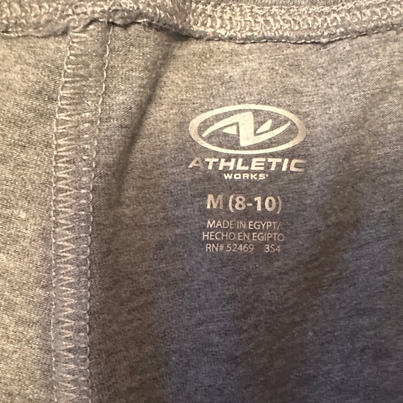 Athletic Works Heather Gray Capris - Picture 2 of 4